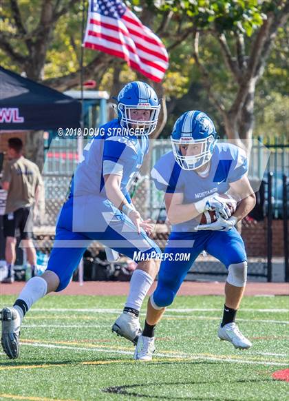 Thumbnail 2 in Liberty vs. Gilroy (Honor Bowl-NorCal) photogallery.