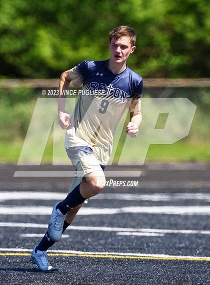 Thumbnail 1 in Seton Catholic @ Montesano photogallery.