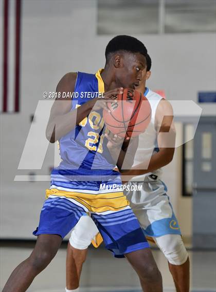 Thumbnail 3 in Wood vs. Center (Les Curry Invitational) photogallery.