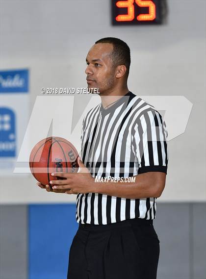 Thumbnail 3 in Wood vs. Center (Les Curry Invitational) photogallery.