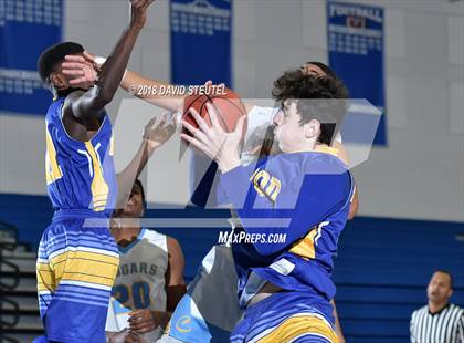 Thumbnail 3 in Wood vs. Center (Les Curry Invitational) photogallery.