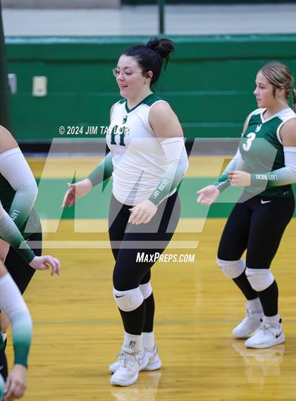 Thumbnail 3 in Breckenridge vs  Texas Leadership Charter Academy - Abilene (Breckenridge Tournament) photogallery.