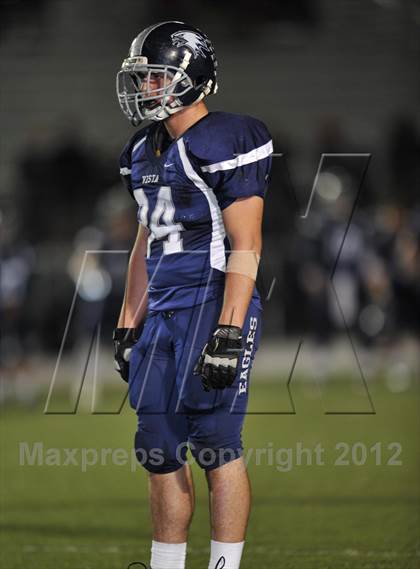 Thumbnail 1 in Vista del Lago vs. El Camino (CIF SJS D3 Playoff) photogallery.