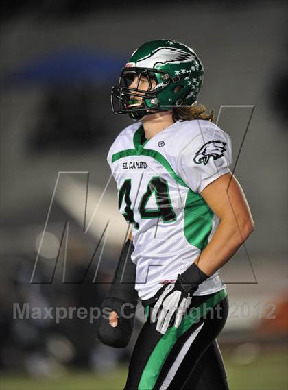 Thumbnail 1 in Vista del Lago vs. El Camino (CIF SJS D3 Playoff) photogallery.