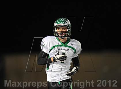 Thumbnail 2 in Vista del Lago vs. El Camino (CIF SJS D3 Playoff) photogallery.
