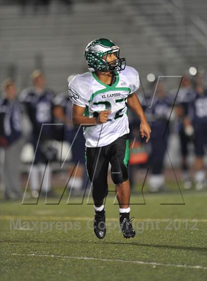 Thumbnail 3 in Vista del Lago vs. El Camino (CIF SJS D3 Playoff) photogallery.