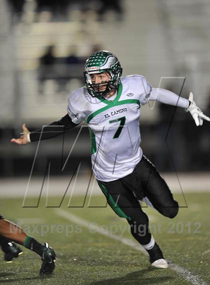 Thumbnail 1 in Vista del Lago vs. El Camino (CIF SJS D3 Playoff) photogallery.