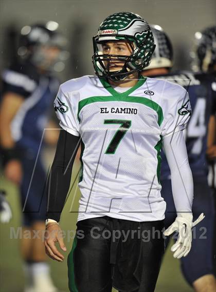 Thumbnail 1 in Vista del Lago vs. El Camino (CIF SJS D3 Playoff) photogallery.