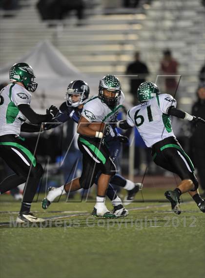 Thumbnail 2 in Vista del Lago vs. El Camino (CIF SJS D3 Playoff) photogallery.