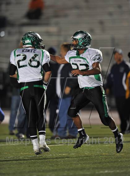 Thumbnail 3 in Vista del Lago vs. El Camino (CIF SJS D3 Playoff) photogallery.