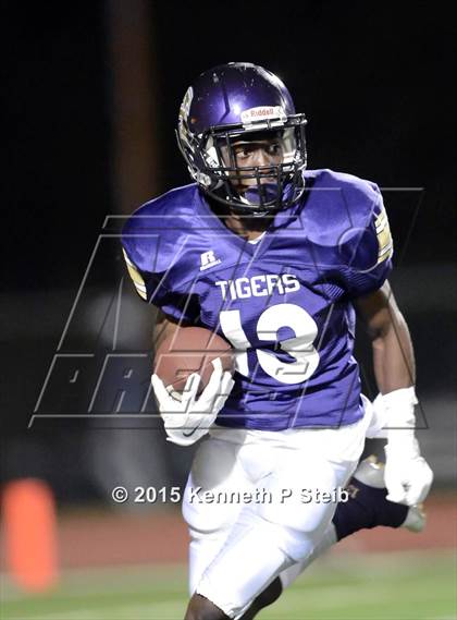 Thumbnail 1 in Destrehan @ Hahnville photogallery.