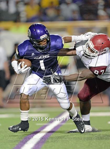 Thumbnail 1 in Destrehan @ Hahnville photogallery.