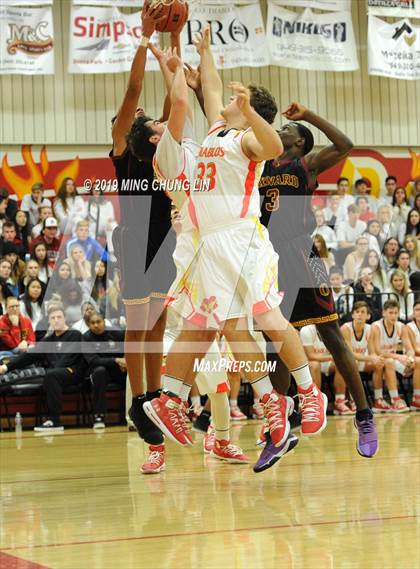 Thumbnail 2 in Oxnard @ Mission Viejo (CIF SS D3AA Playoff) photogallery.