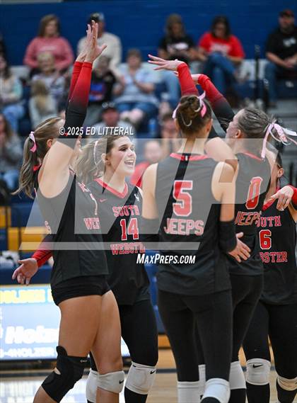 Thumbnail 3 in South Webster vs. Portsmouth West (OHSAA Division VI District Semifinal) photogallery.