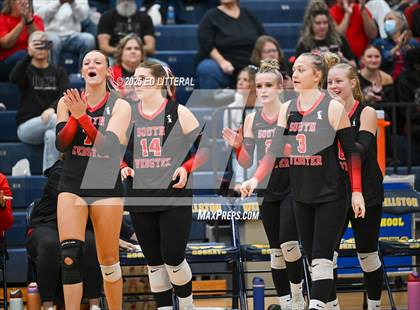 Thumbnail 2 in South Webster vs. Portsmouth West (OHSAA Division VI District Semifinal) photogallery.