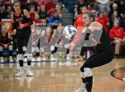 Thumbnail 1 in South Webster vs. Portsmouth West (OHSAA Division VI District Semifinal) photogallery.