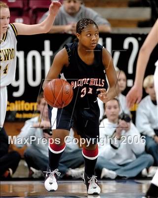 Thumbnail 1 in Pacific Hills vs. Pinewood (CIF State D5 Final) photogallery.