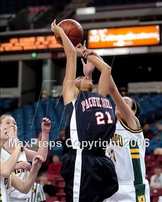 Thumbnail 1 in Pacific Hills vs. Pinewood (CIF State D5 Final) photogallery.