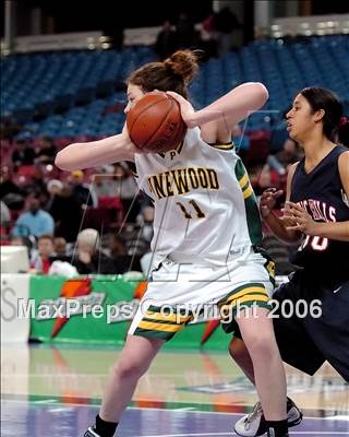 Thumbnail 2 in Pacific Hills vs. Pinewood (CIF State D5 Final) photogallery.