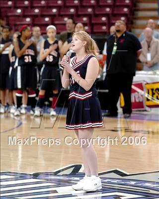 Thumbnail 1 in Pacific Hills vs. Pinewood (CIF State D5 Final) photogallery.