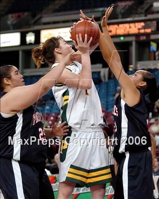 Thumbnail 1 in Pacific Hills vs. Pinewood (CIF State D5 Final) photogallery.
