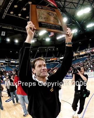 Thumbnail 1 in Pacific Hills vs. Pinewood (CIF State D5 Final) photogallery.