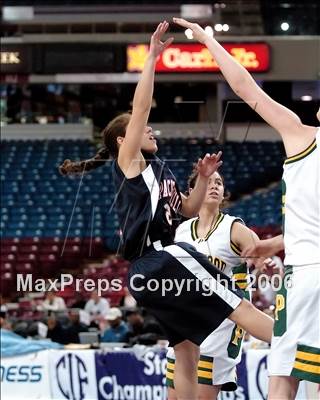 Thumbnail 2 in Pacific Hills vs. Pinewood (CIF State D5 Final) photogallery.