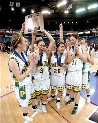 Thumbnail 3 in Pacific Hills vs. Pinewood (CIF State D5 Final) photogallery.