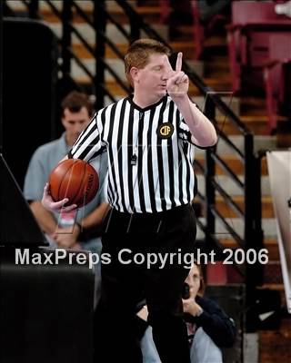 Thumbnail 2 in Pacific Hills vs. Pinewood (CIF State D5 Final) photogallery.