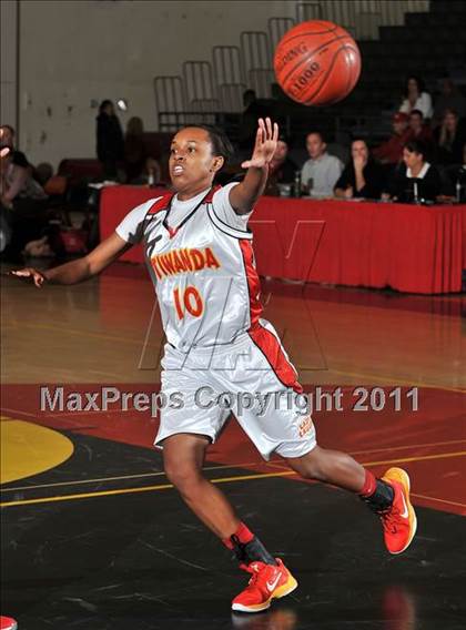 Thumbnail 2 in Mater Dei @ Etiwanda (CIF SS Playoffs) photogallery.