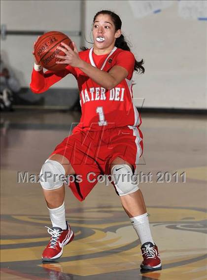 Thumbnail 3 in Mater Dei @ Etiwanda (CIF SS Playoffs) photogallery.