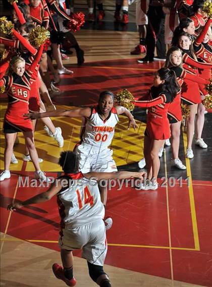 Thumbnail 1 in Mater Dei @ Etiwanda (CIF SS Playoffs) photogallery.