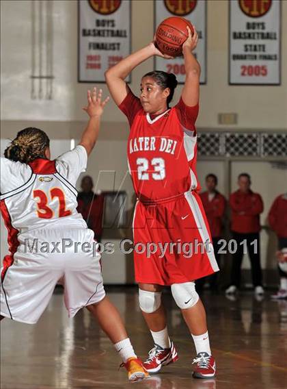 Thumbnail 2 in Mater Dei @ Etiwanda (CIF SS Playoffs) photogallery.