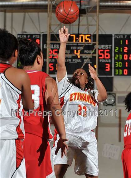 Thumbnail 2 in Mater Dei @ Etiwanda (CIF SS Playoffs) photogallery.
