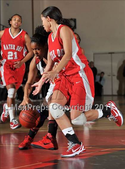 Thumbnail 3 in Mater Dei @ Etiwanda (CIF SS Playoffs) photogallery.