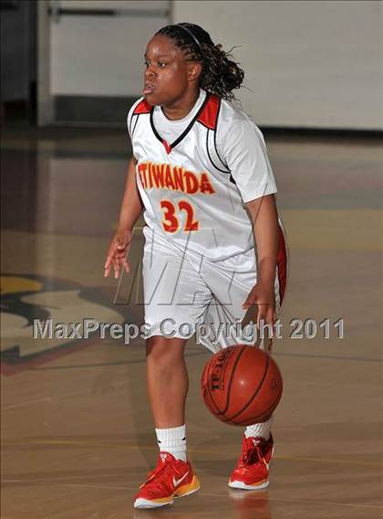 Thumbnail 2 in Mater Dei @ Etiwanda (CIF SS Playoffs) photogallery.