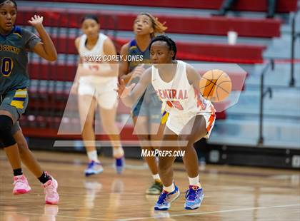 Thumbnail 1 in Jones County vs Central (HypeSouth Hardwood Invitational) photogallery.
