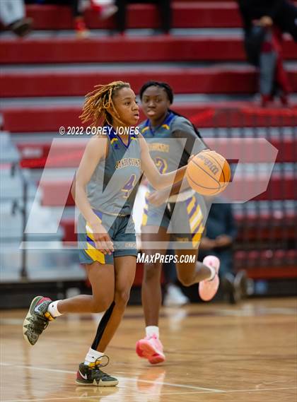 Thumbnail 3 in Jones County vs Central (HypeSouth Hardwood Invitational) photogallery.