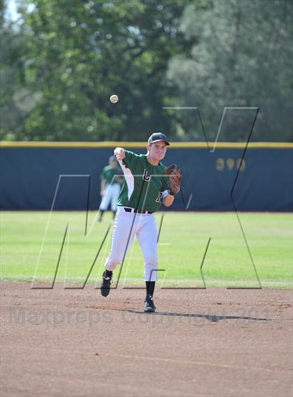 Thumbnail 3 in Chester vs. Maxwell (CIF NS D5 Final) photogallery.
