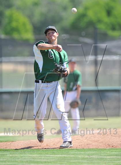 Thumbnail 1 in Chester vs. Maxwell (CIF NS D5 Final) photogallery.