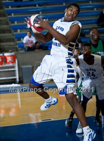 Thumbnail 2 in Arlington @ Grand Prairie (Avery Winter Heat Showcase) photogallery.