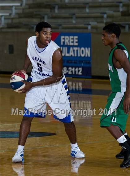 Thumbnail 1 in Arlington @ Grand Prairie (Avery Winter Heat Showcase) photogallery.