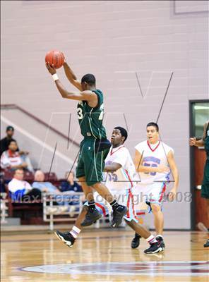 Thumbnail 1 in Hightower vs. Madison (UIL 5A Region 3 Semifinal) photogallery.
