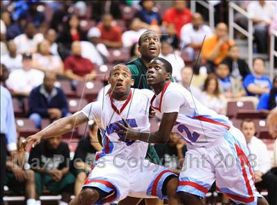 Thumbnail 1 in Hightower vs. Madison (UIL 5A Region 3 Semifinal) photogallery.