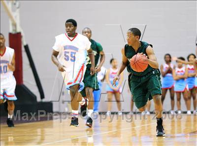 Thumbnail 2 in Hightower vs. Madison (UIL 5A Region 3 Semifinal) photogallery.
