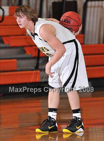 Thumbnail 3 in Rio Linda vs. San Juan (Hoops 4 Human Fund) photogallery.