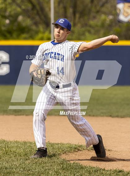 Thumbnail 2 in Dixie Heights @ Covington Catholic photogallery.