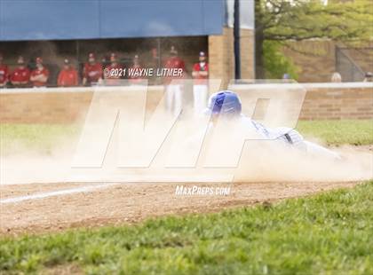 Thumbnail 1 in Dixie Heights @ Covington Catholic photogallery.