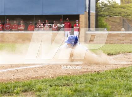 Thumbnail 3 in Dixie Heights @ Covington Catholic photogallery.