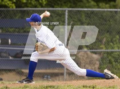 Thumbnail 3 in Dixie Heights @ Covington Catholic photogallery.